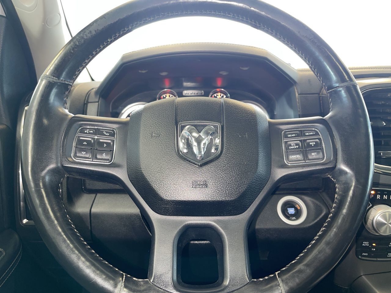 2017 Ram RAM 1500 Crew Cab 4x4 in Regina, Saskatchewan