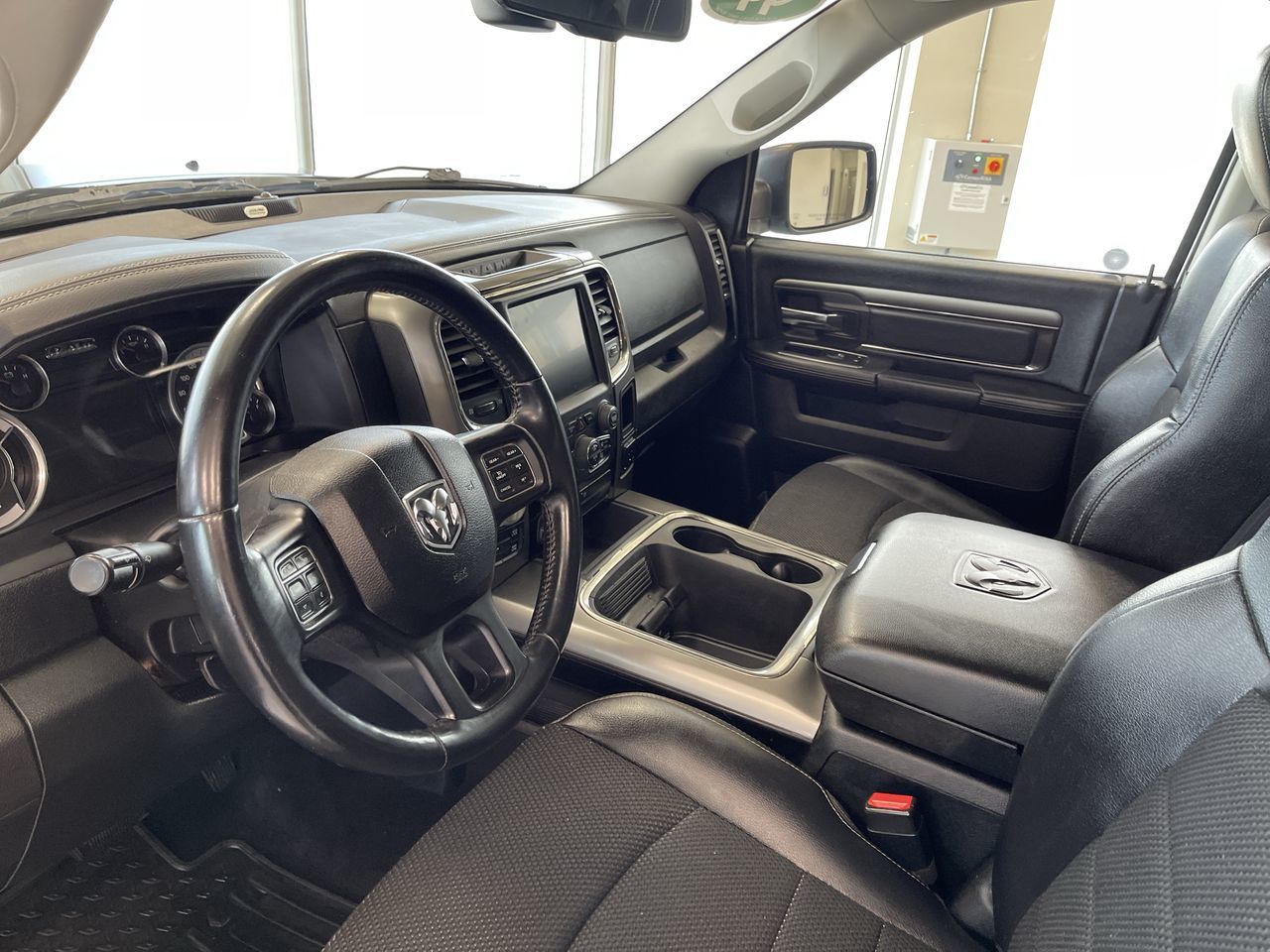 2017 Ram RAM 1500 Crew Cab 4x4