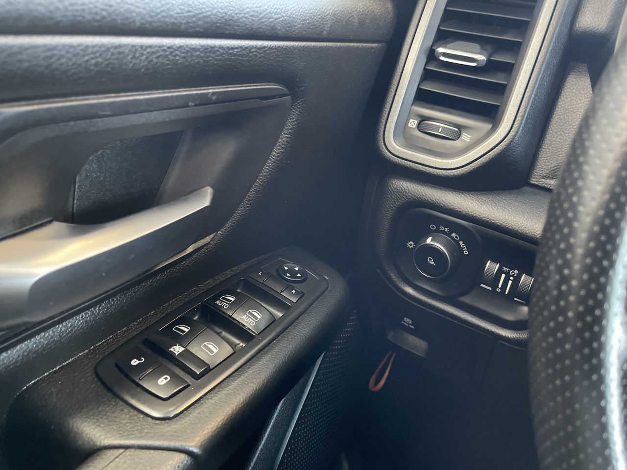 Ram RAM 1500 Quad Cab 4x4 (dt)  2019 à Regina, Saskatchewan