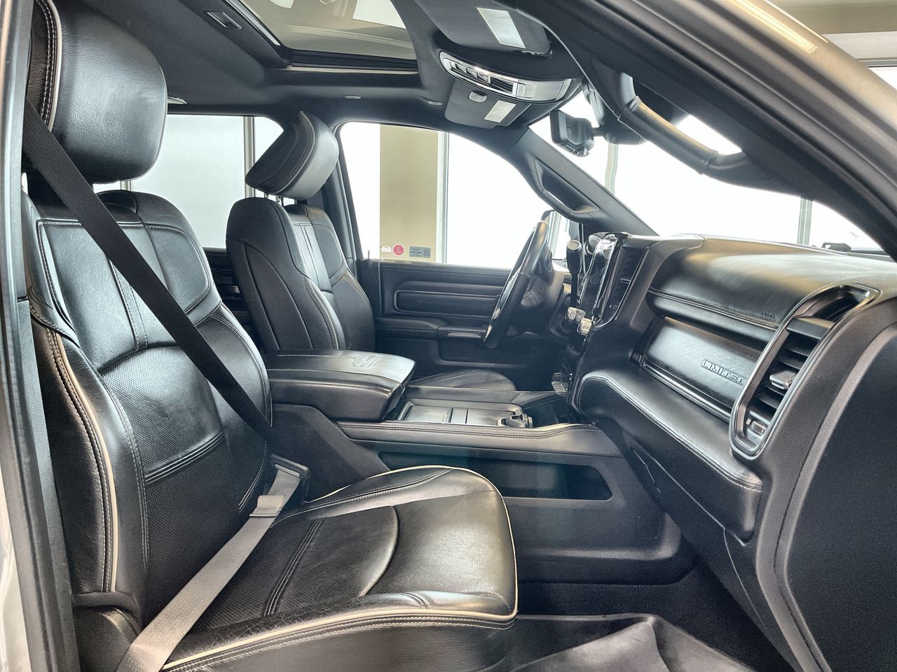 Ram RAM 2500 Mega Cab 4x4  2022 à Regina, Saskatchewan