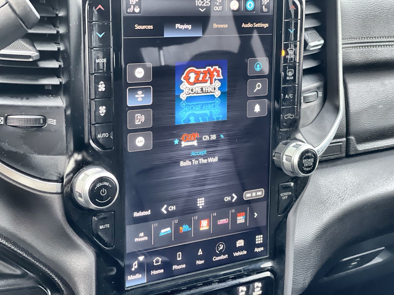 2023 Ram RAM 3500 Crew Cab 4x4 in Regina, Saskatchewan