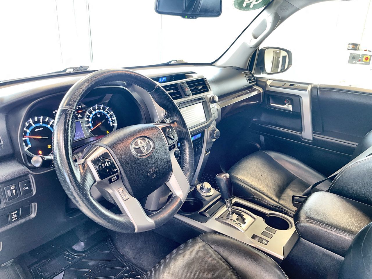 Toyota 4Runner  2016 à Regina, Saskatchewan