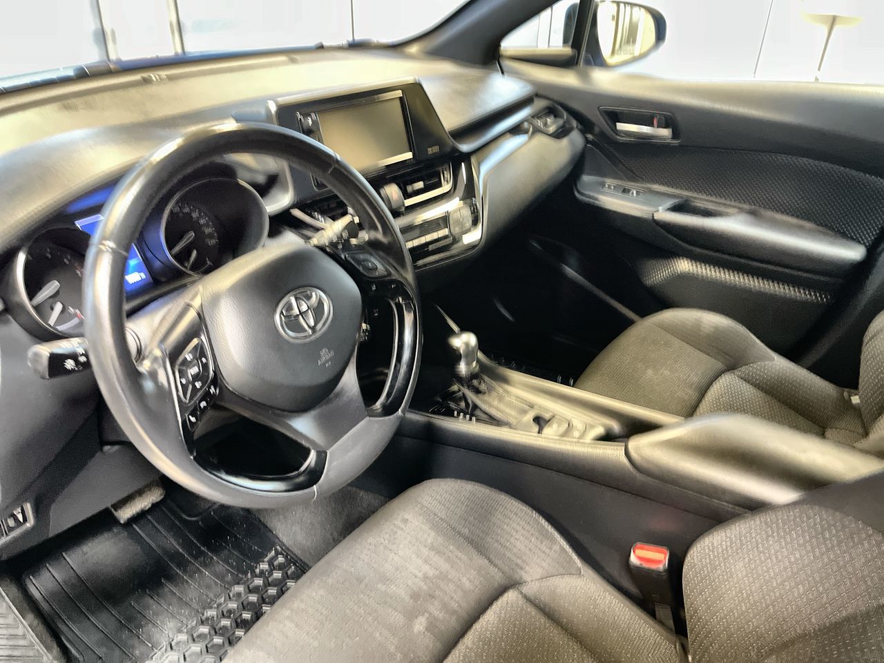 Toyota C-HR  2018 à Regina, Saskatchewan