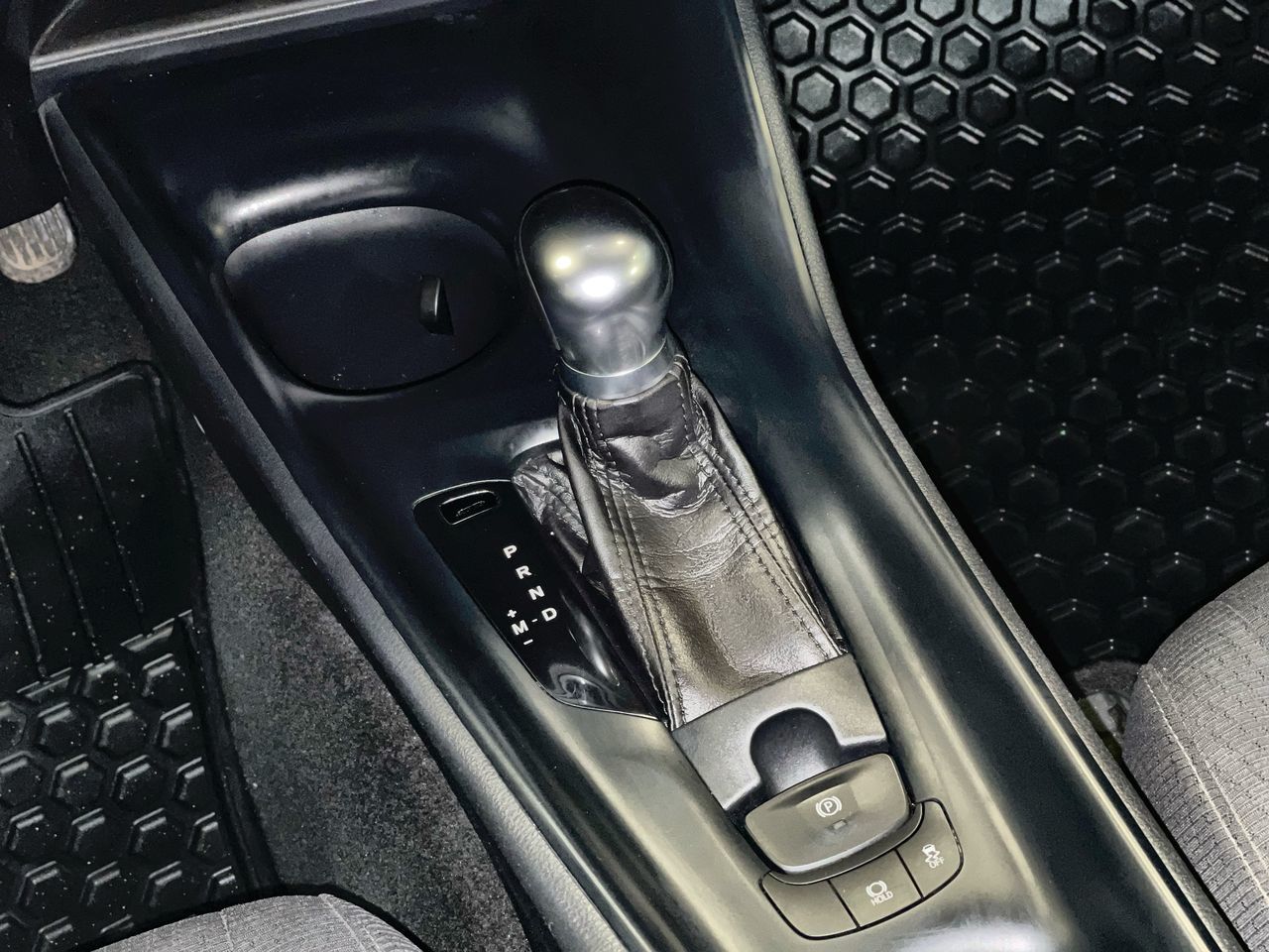 Toyota C-HR  2018 à Regina, Saskatchewan