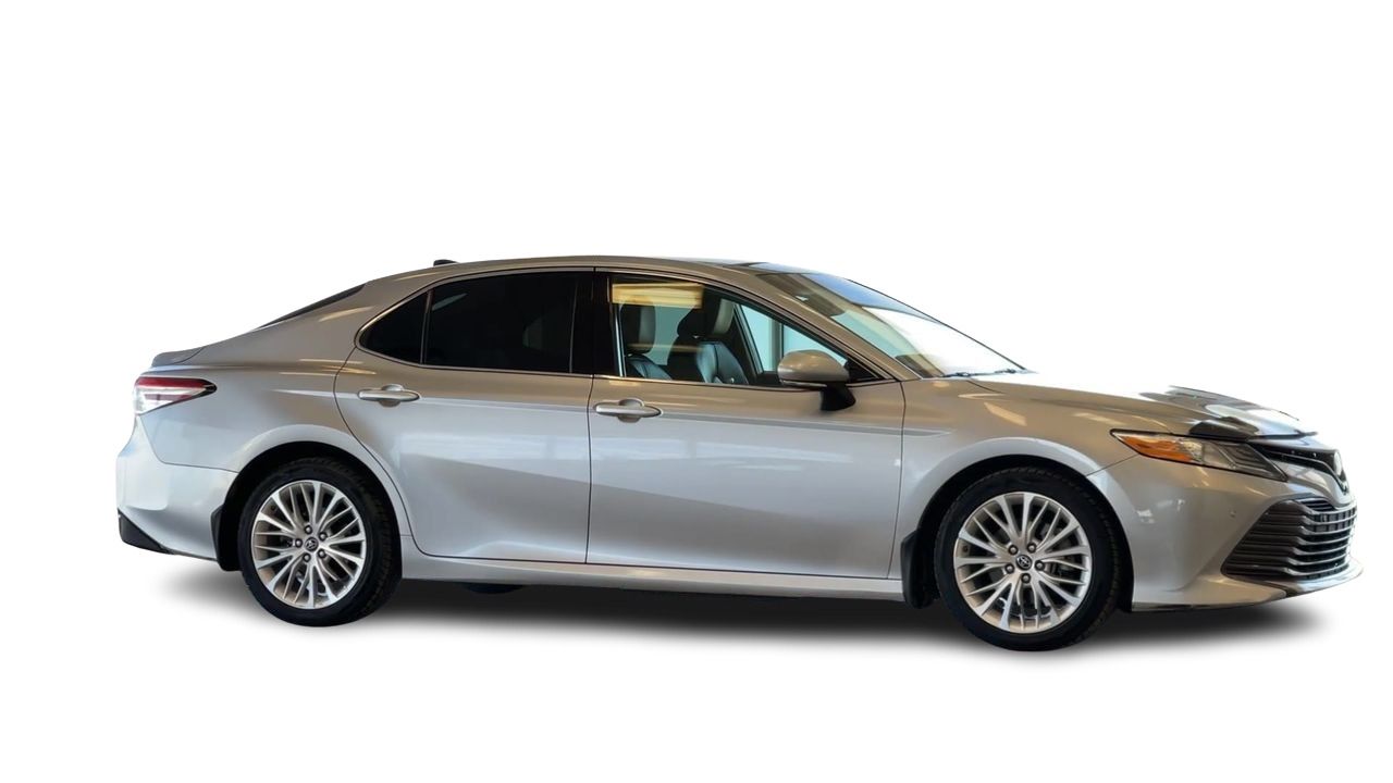 Toyota Camry  2019 à Regina, Saskatchewan