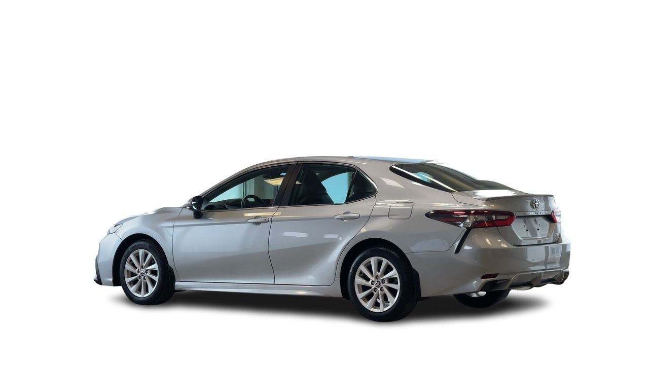 Toyota Camry  2021 à Regina, Saskatchewan