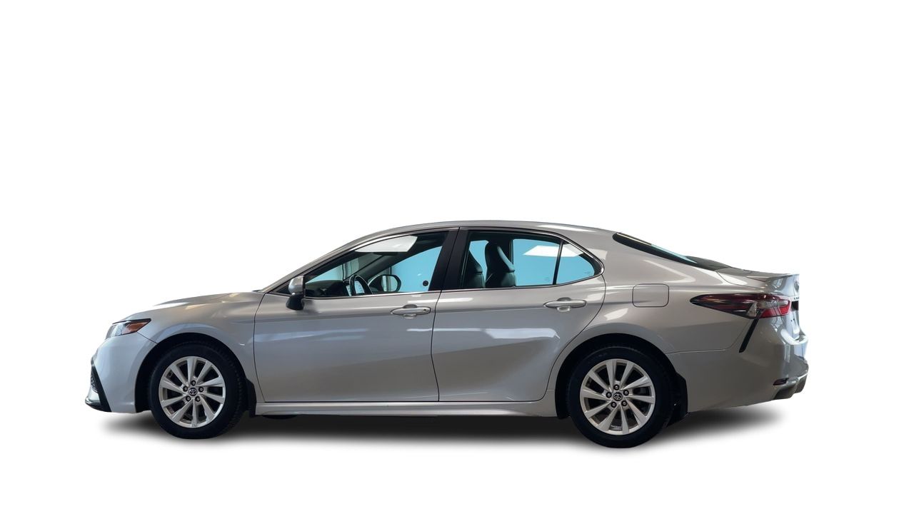 Toyota Camry  2021 à Regina, Saskatchewan