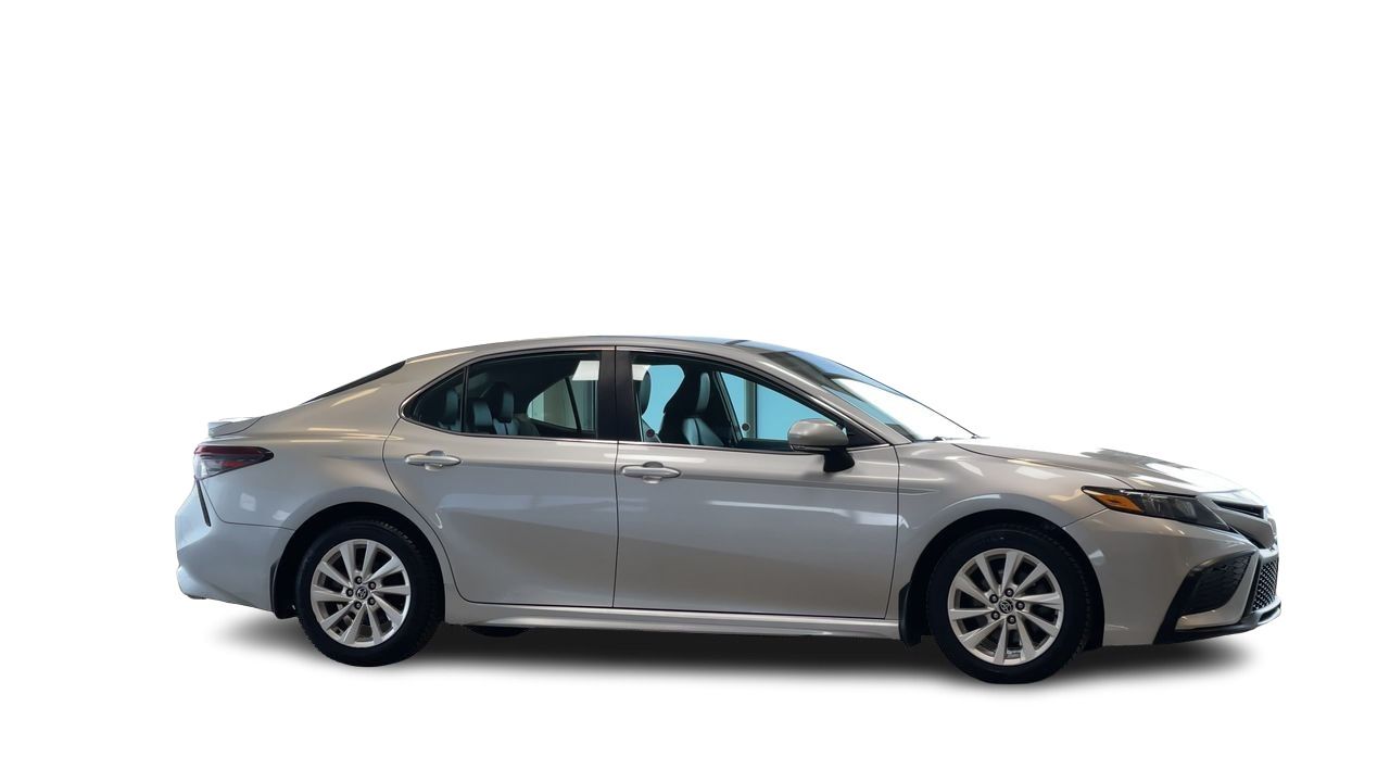 Toyota Camry  2021 à Regina, Saskatchewan