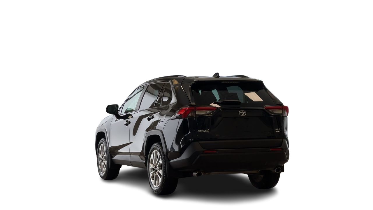 2025 Toyota RAV4 XLE AWD