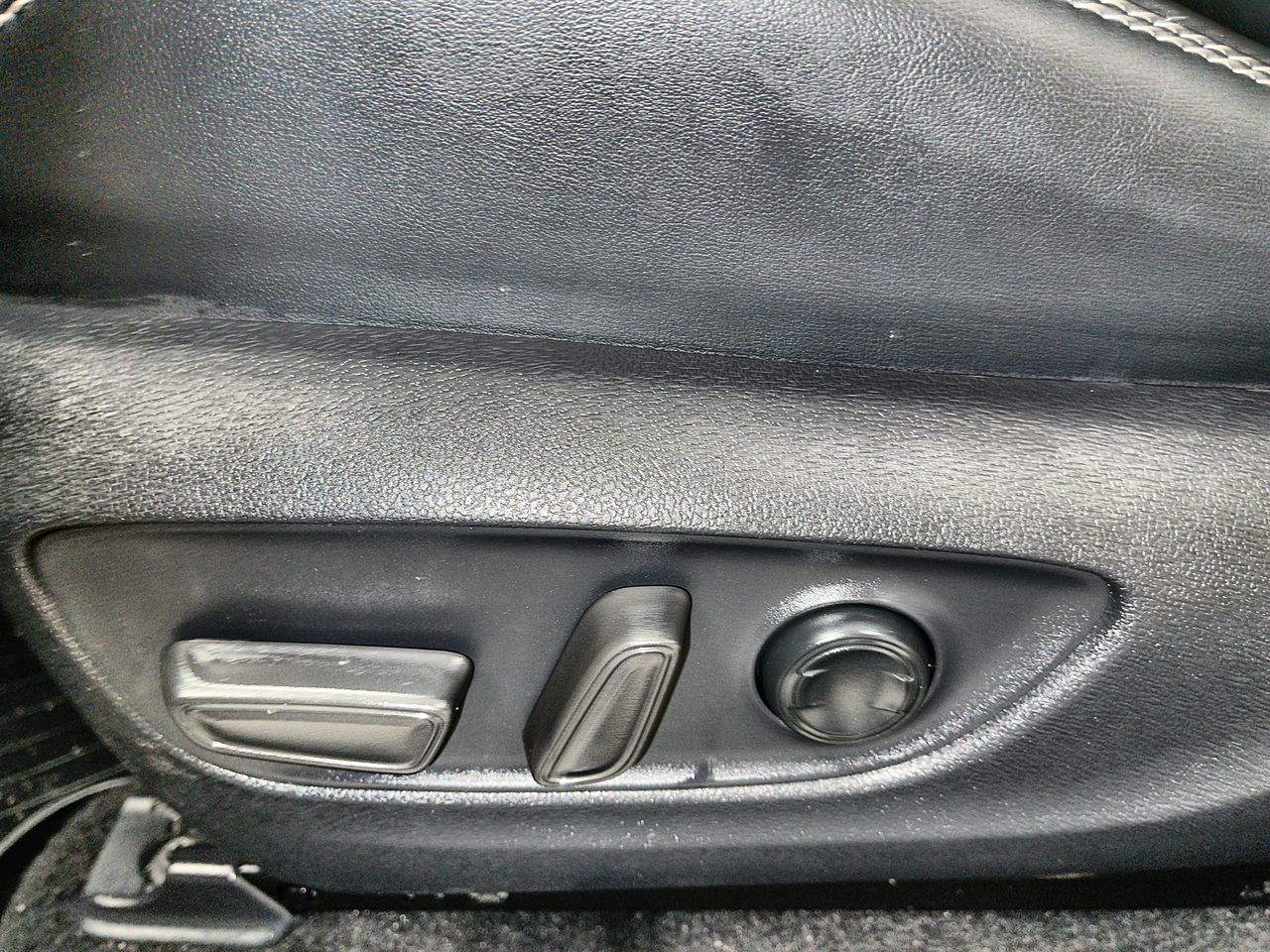 2025 Toyota RAV4 XLE AWD