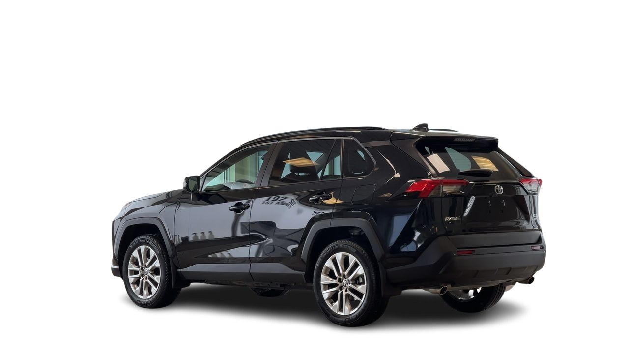 2025 Toyota RAV4 XLE AWD