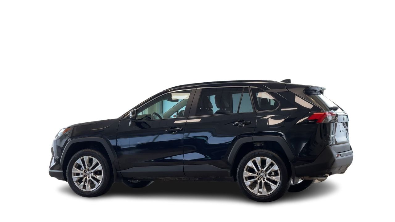 2025 Toyota RAV4 XLE AWD