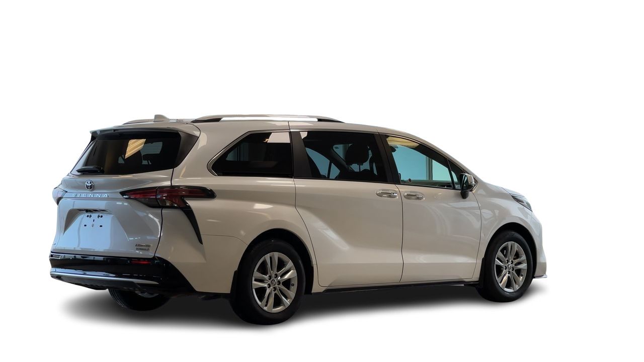 Toyota Sienna Hybrid  2023 à Regina, Saskatchewan