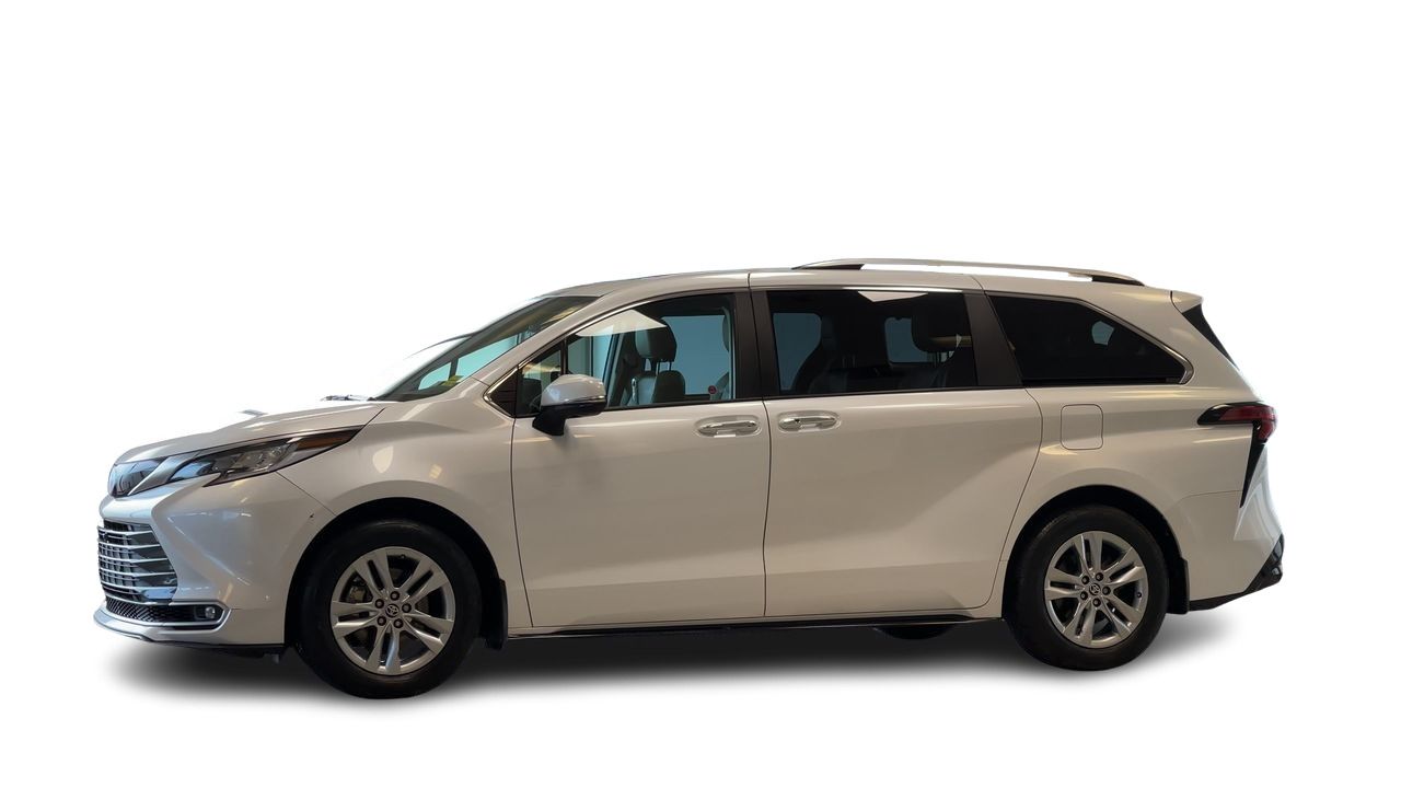 Toyota Sienna Hybrid  2023 à Regina, Saskatchewan