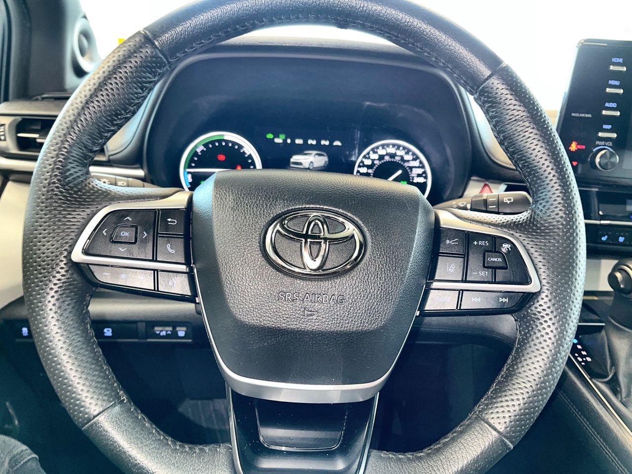 Toyota Sienna Hybrid  2023 à Regina, Saskatchewan