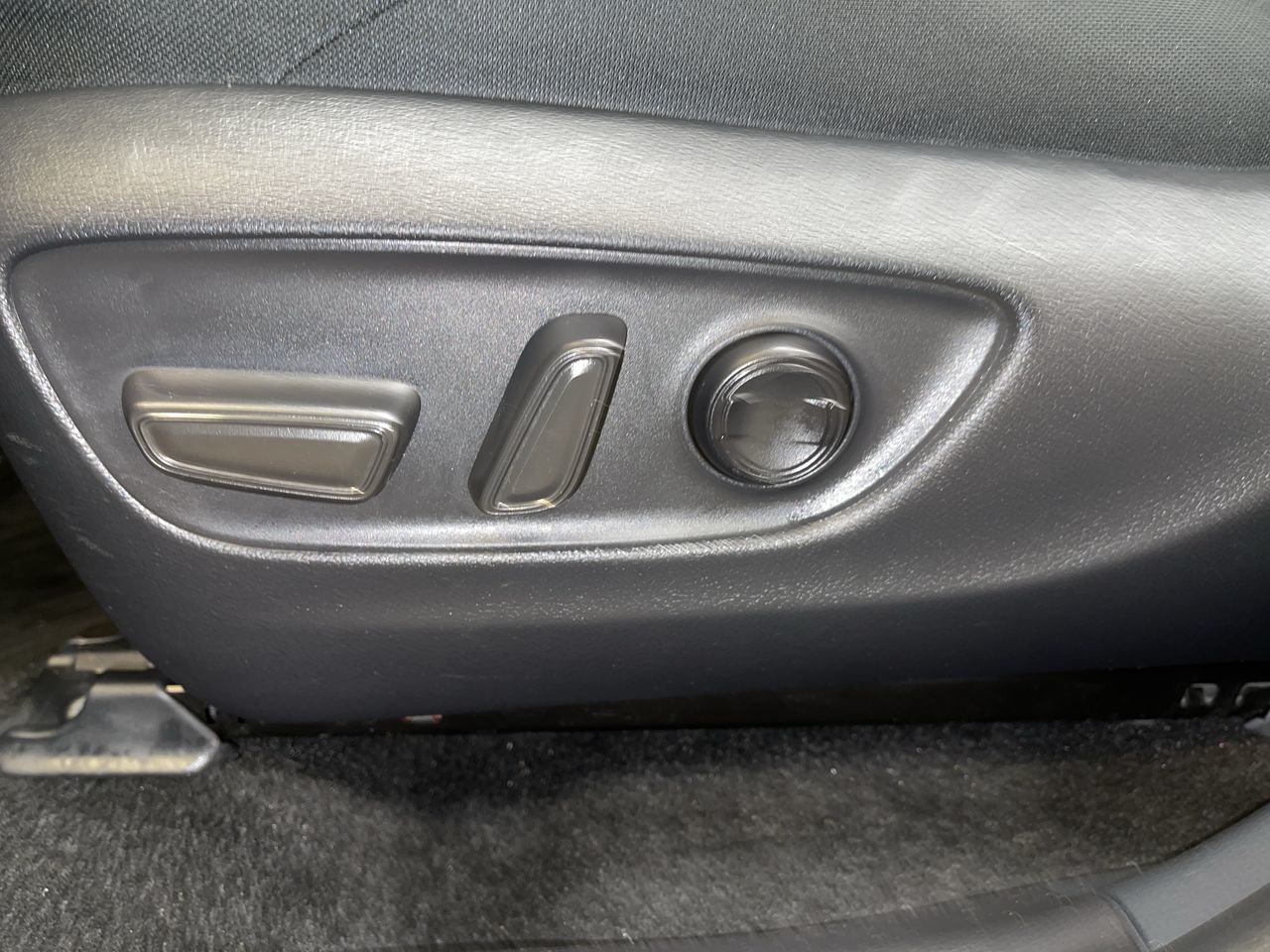 2024 Toyota Venza Hybrid