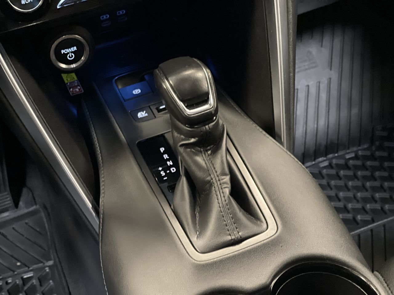 2024 Toyota Venza Hybrid