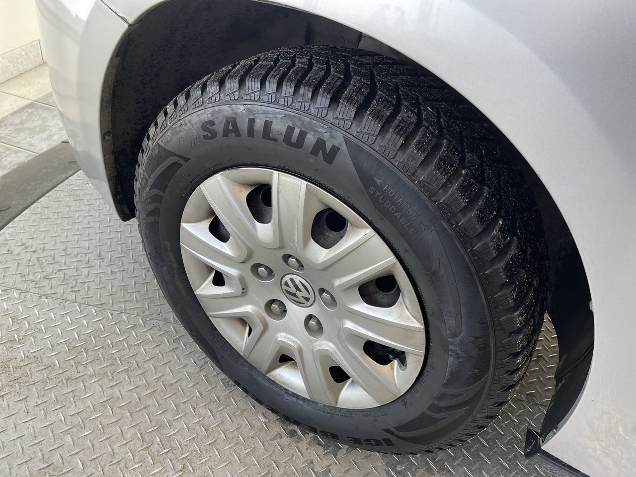 2011 Volkswagen Routan in Regina, Saskatchewan