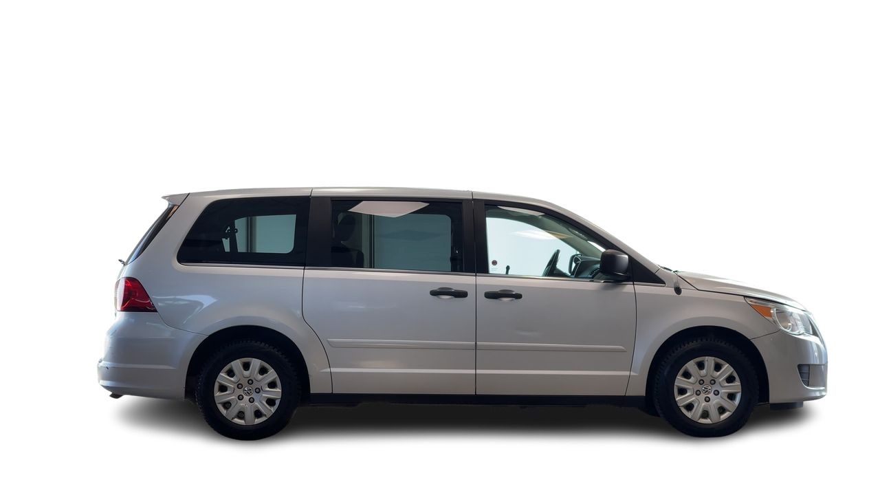 2011 Volkswagen Routan in Regina, Saskatchewan