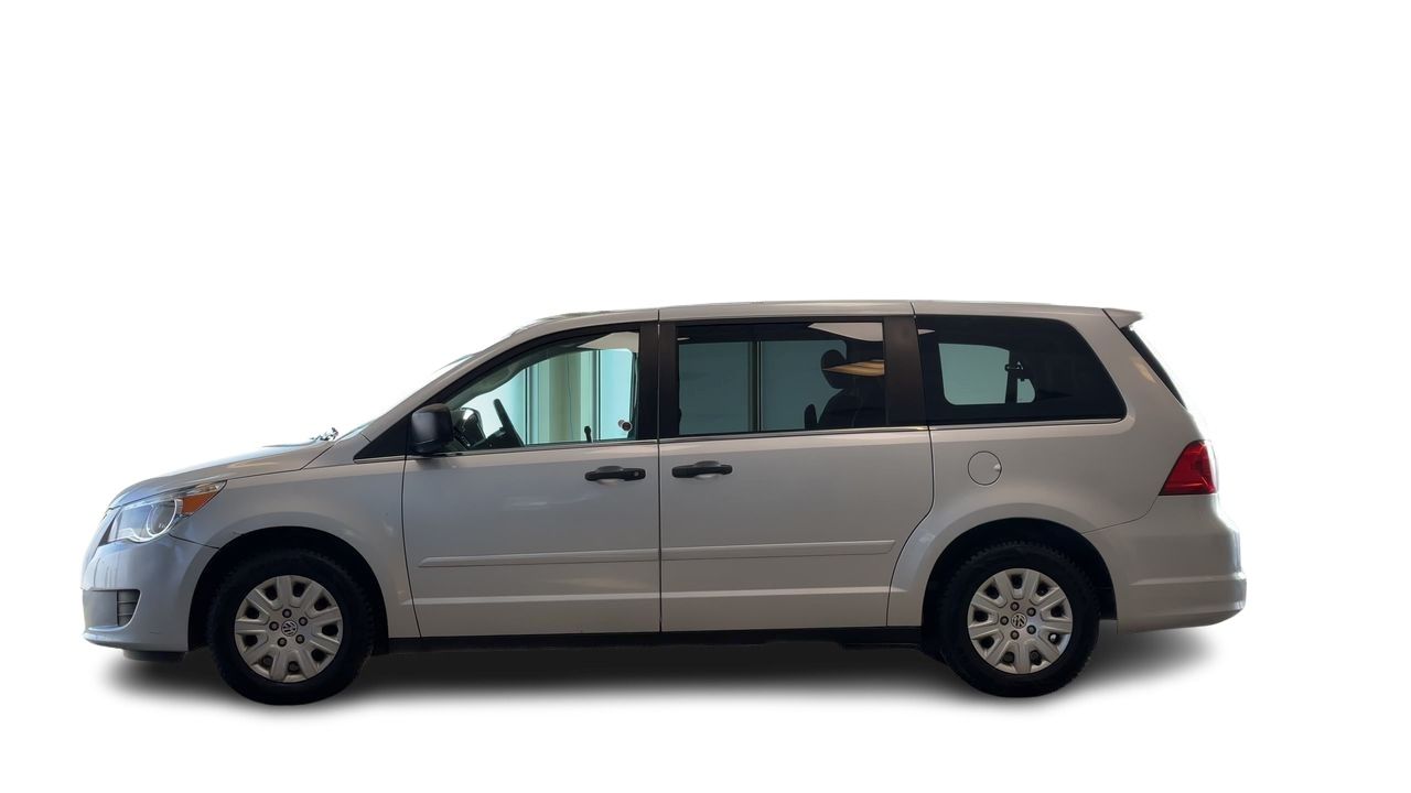2011 Volkswagen Routan in Regina, Saskatchewan