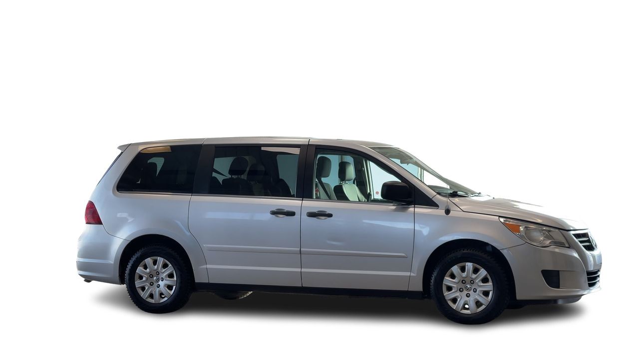 2011 Volkswagen Routan in Regina, Saskatchewan