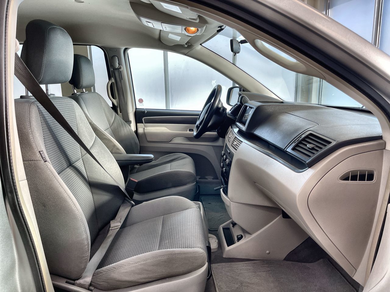 2011 Volkswagen Routan in Regina, Saskatchewan