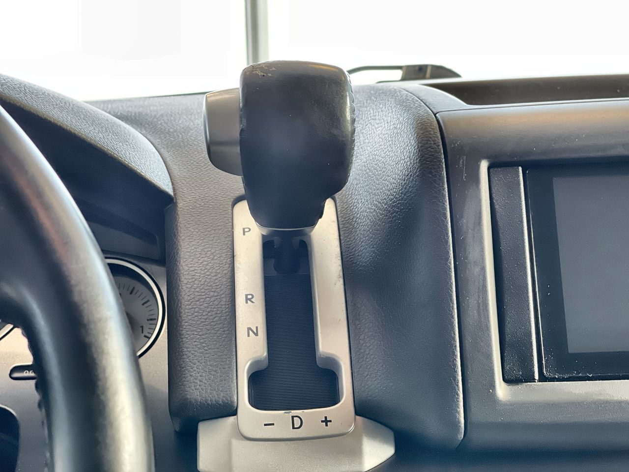2011 Volkswagen Routan in Regina, Saskatchewan