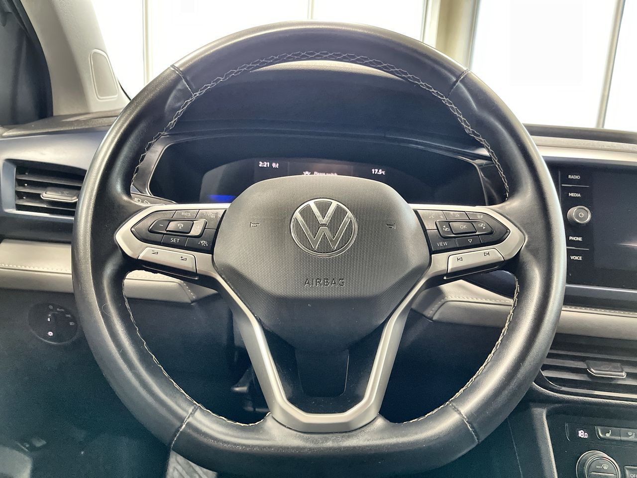 Volkswagen Taos  2024 à Regina, Saskatchewan