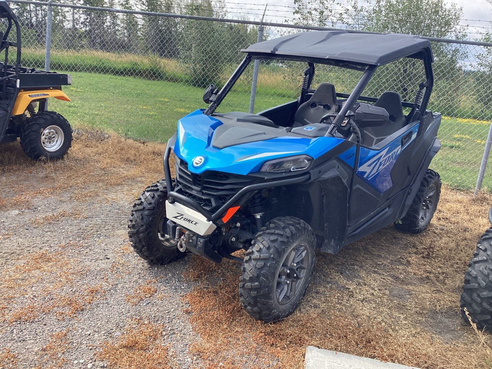 2023 C F Moto 800   TRAIL