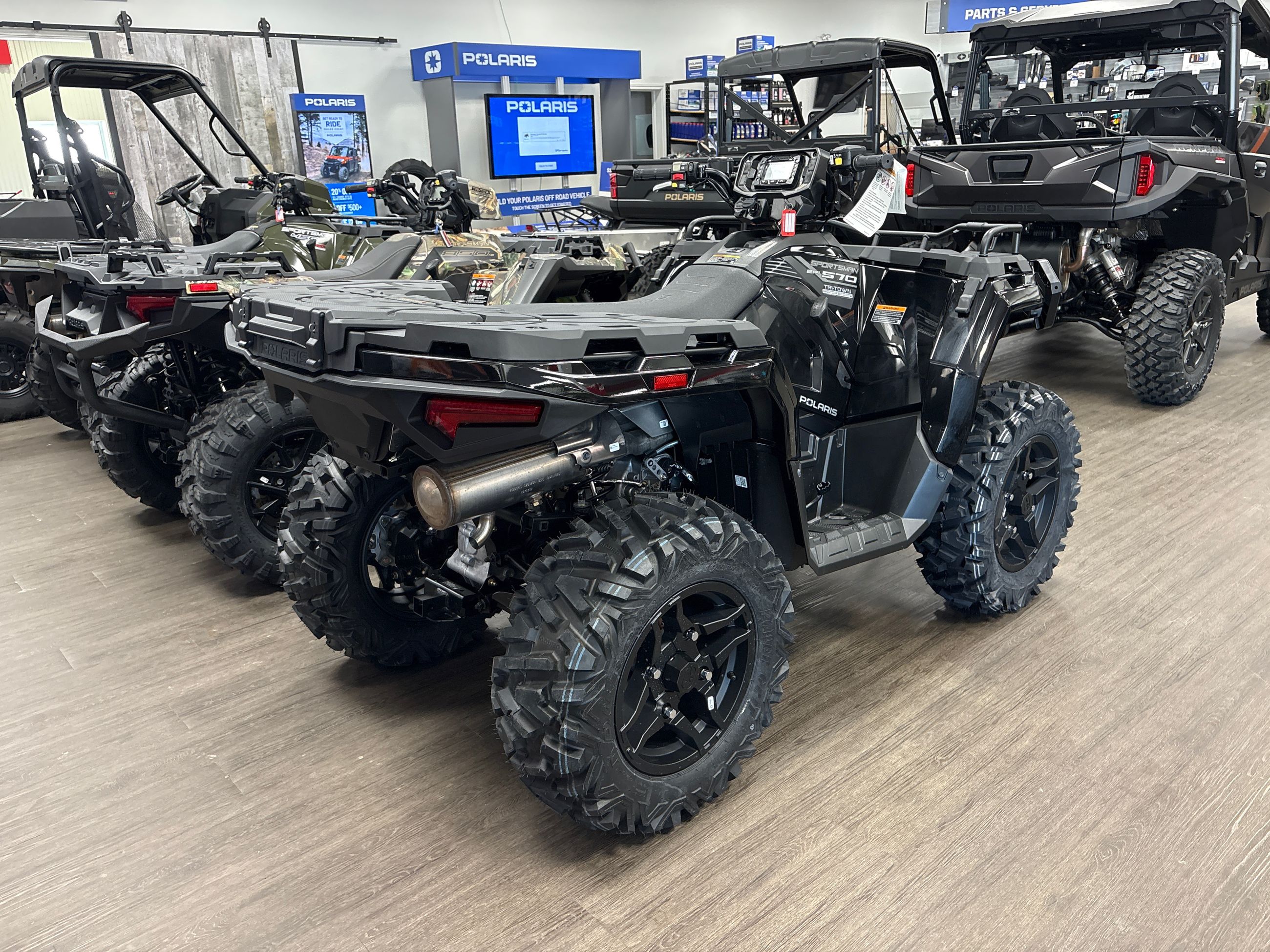 2026 Polaris 570 EPS ONYX BLACK TRAIL