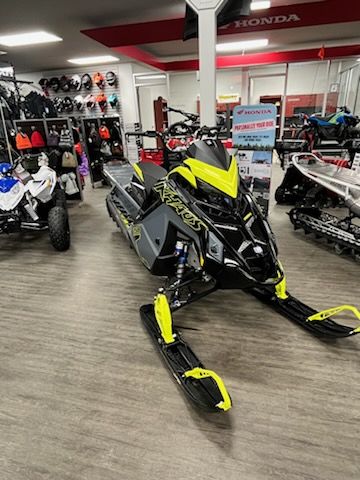 2022 Polaris 850 RMK KHAOS 155