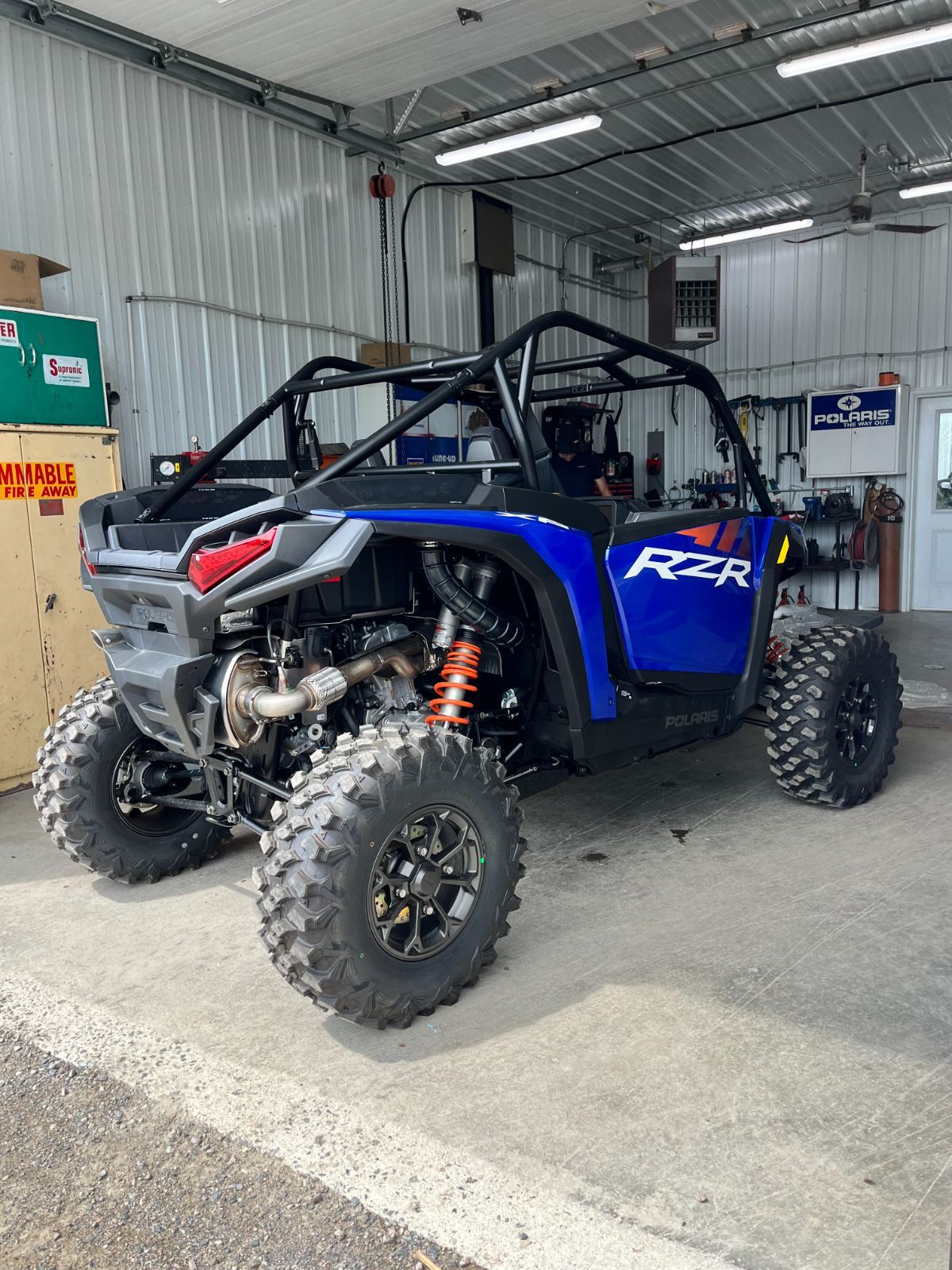 Polaris RZR XP 1000 Ultimate  2025