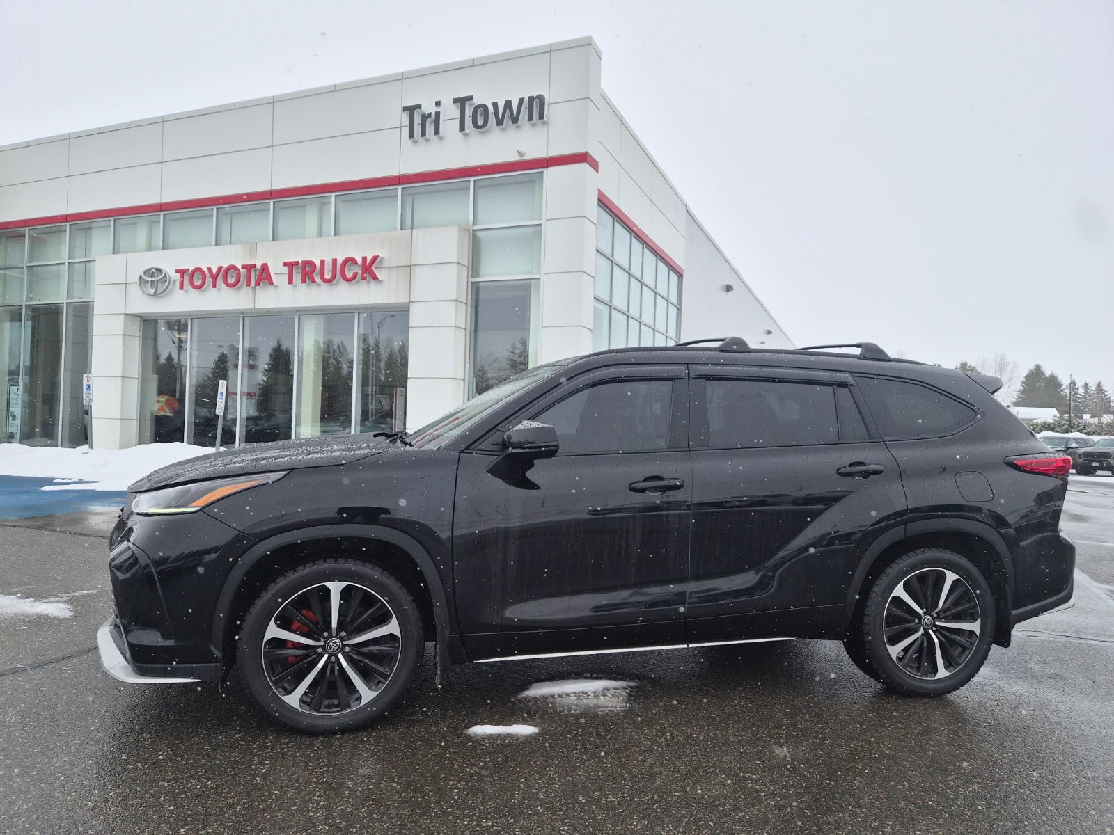 2022 Toyota Highlander XSE