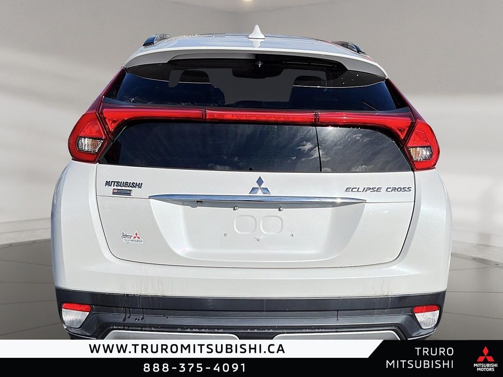 Photo 2018 Mitsubishi Eclipse Cross GT #3