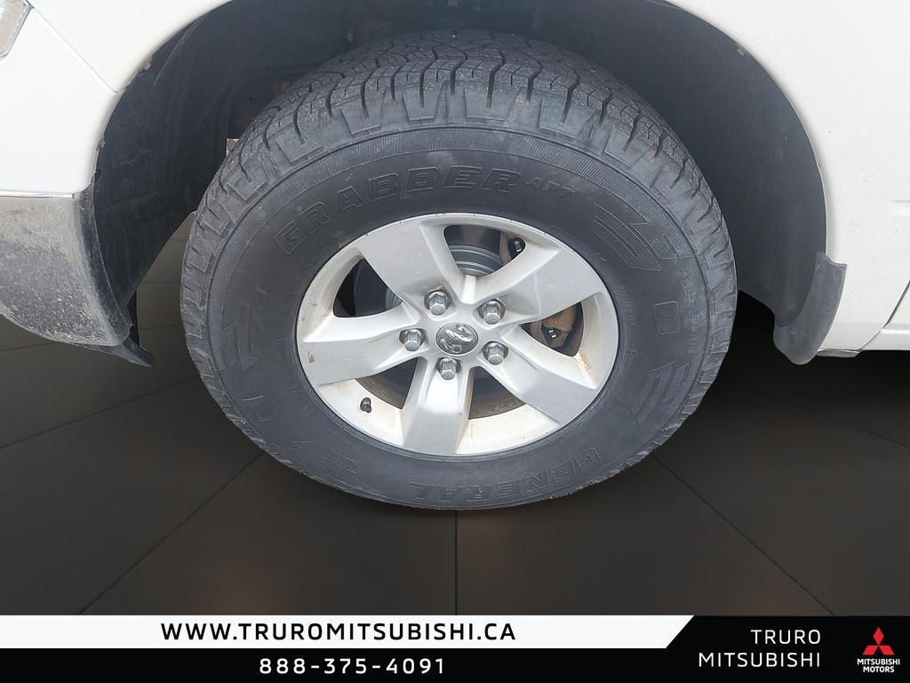 Photo 2021 Ram 1500 Classic SLT #7