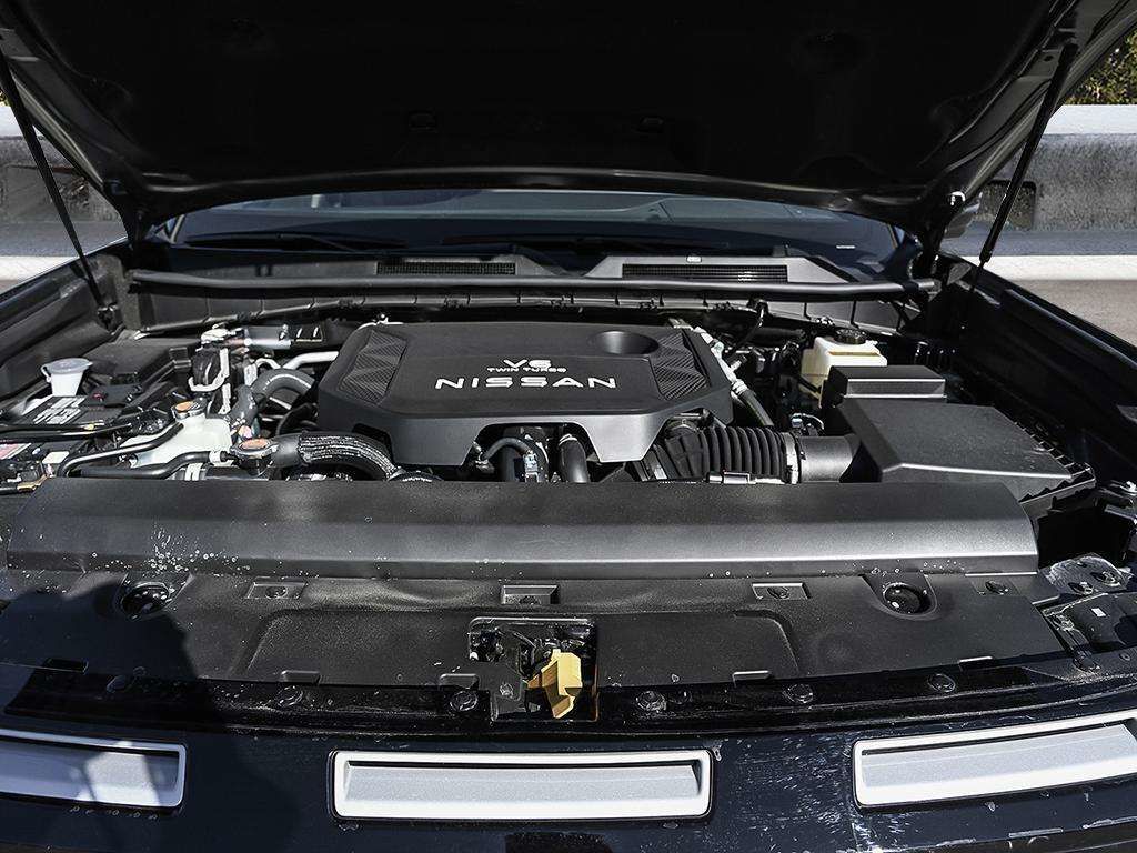 Photo Nissan Armada PRO-4X 2026 #6