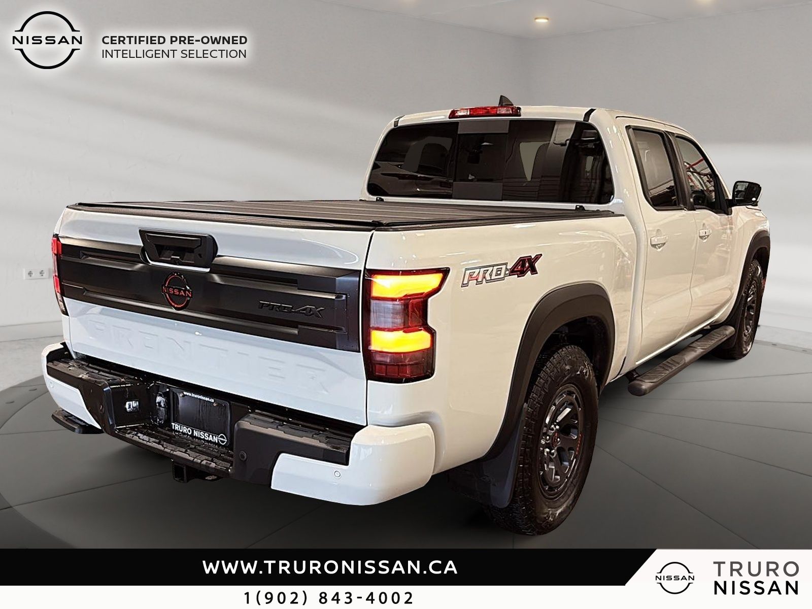 Photo 2025 Nissan Frontier PRO-4X LUXURY #6