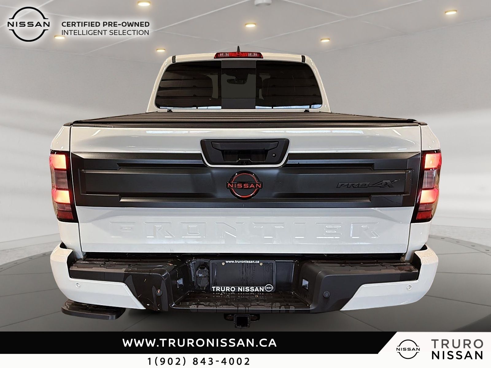 Photo 2025 Nissan Frontier PRO-4X LUXURY #4