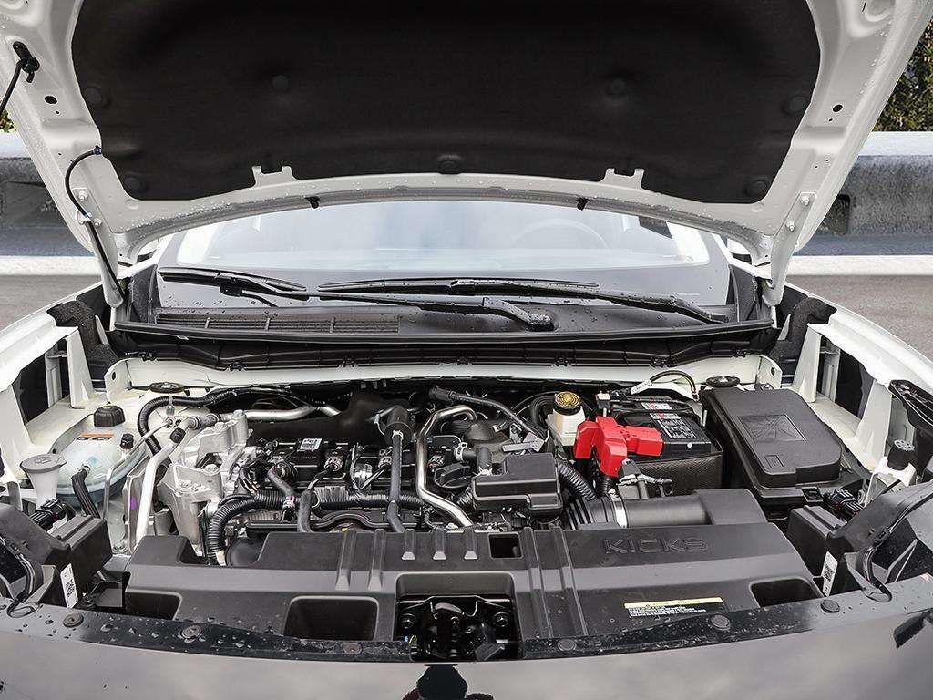 Photo 2026 Nissan Kicks SR Premium AWD #6
