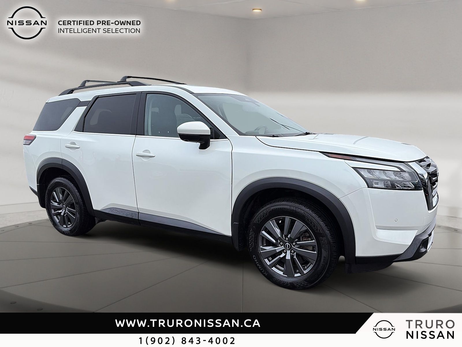 Photo 2023 Nissan Pathfinder SV #2