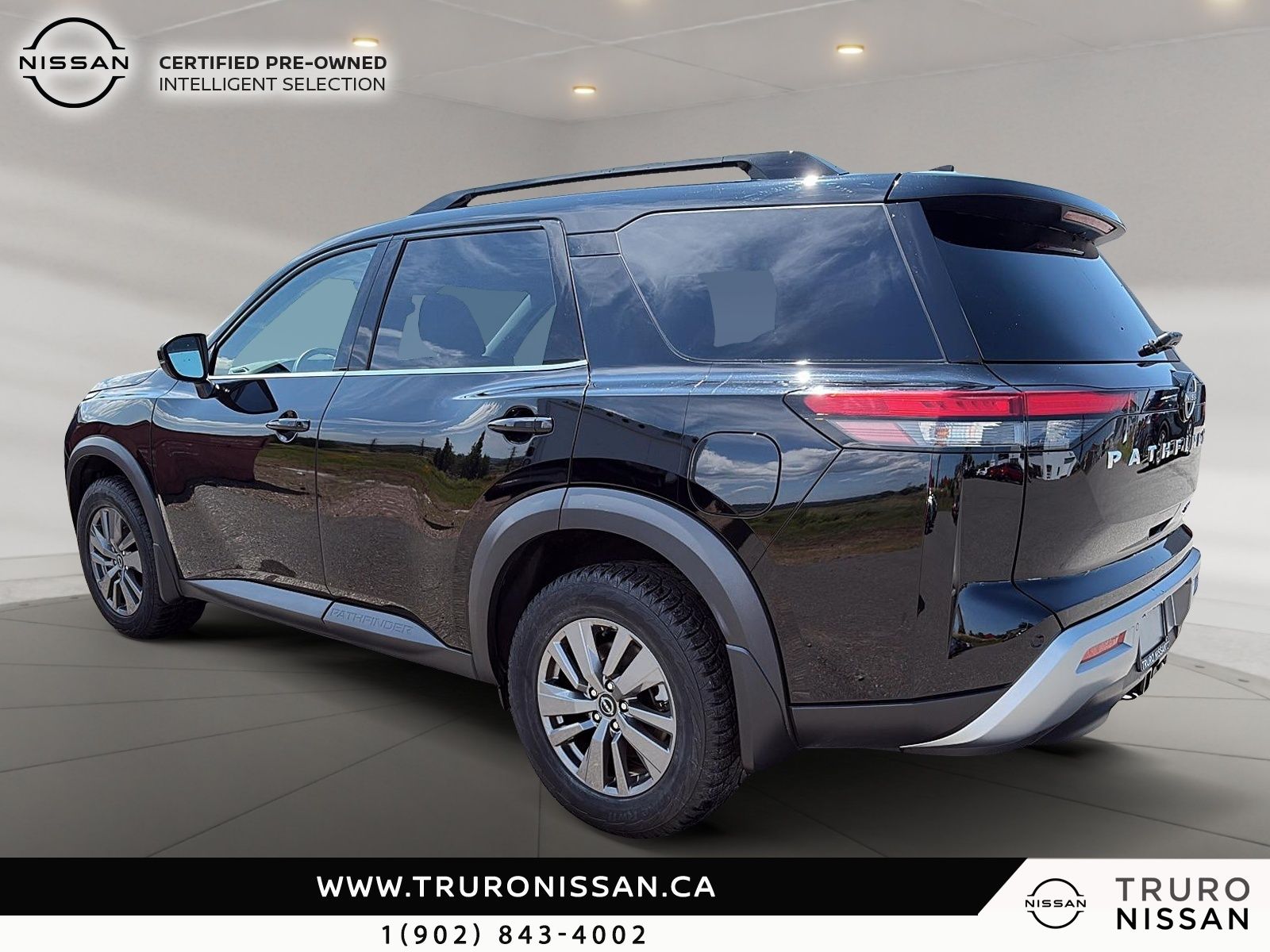 Photo 2024 Nissan Pathfinder SV #5