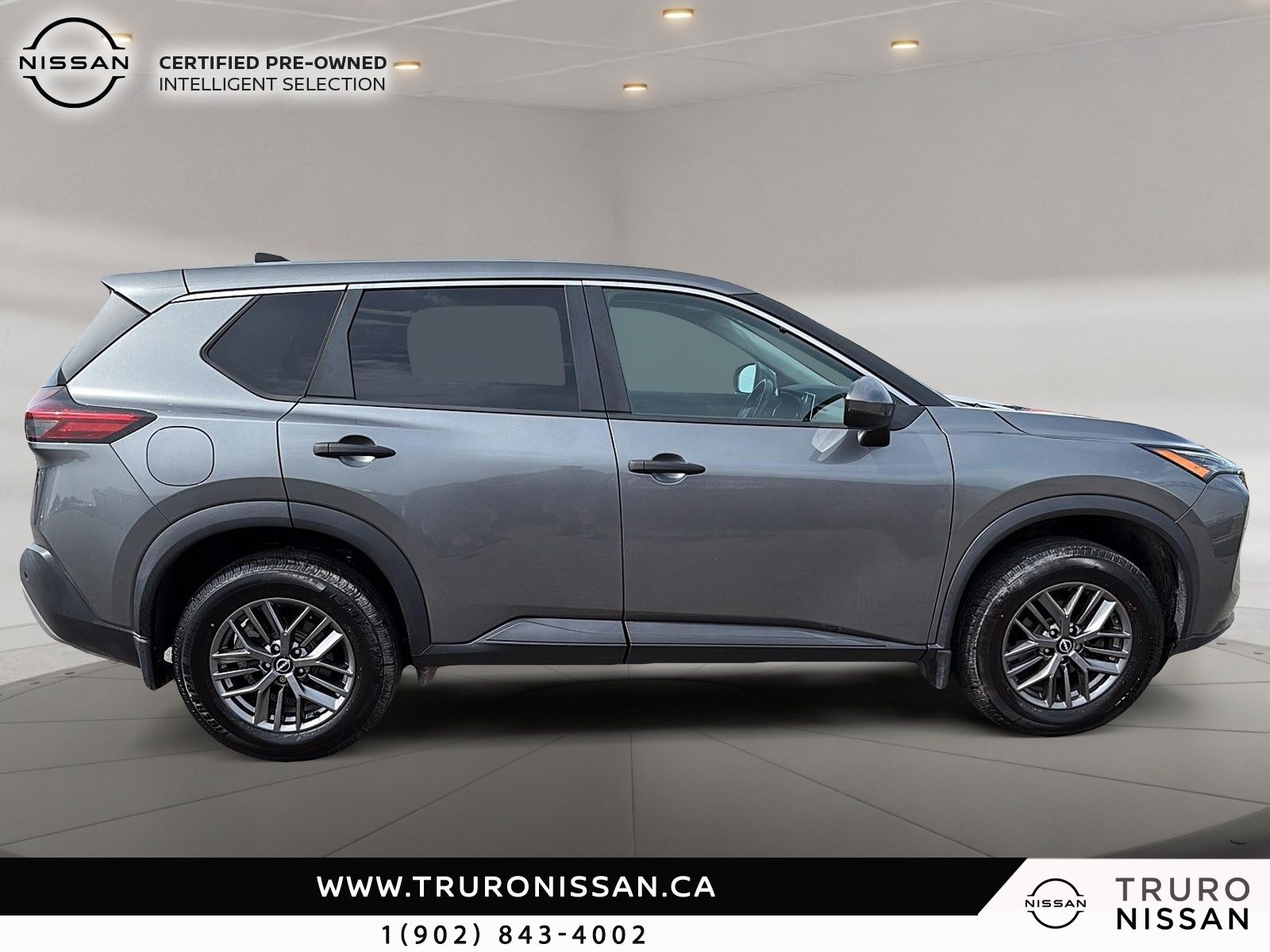 Photo 2022 Nissan Rogue S #8