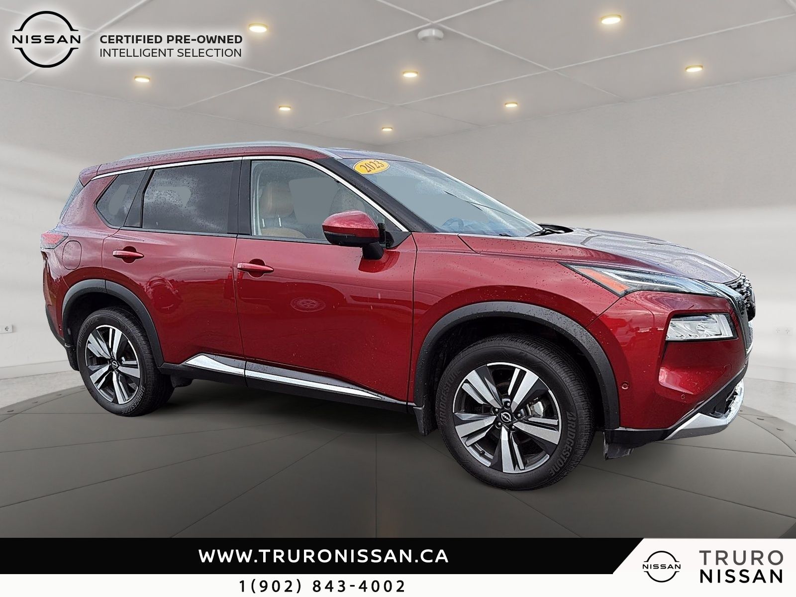 Photo Nissan Rogue Platinum 2023 #2