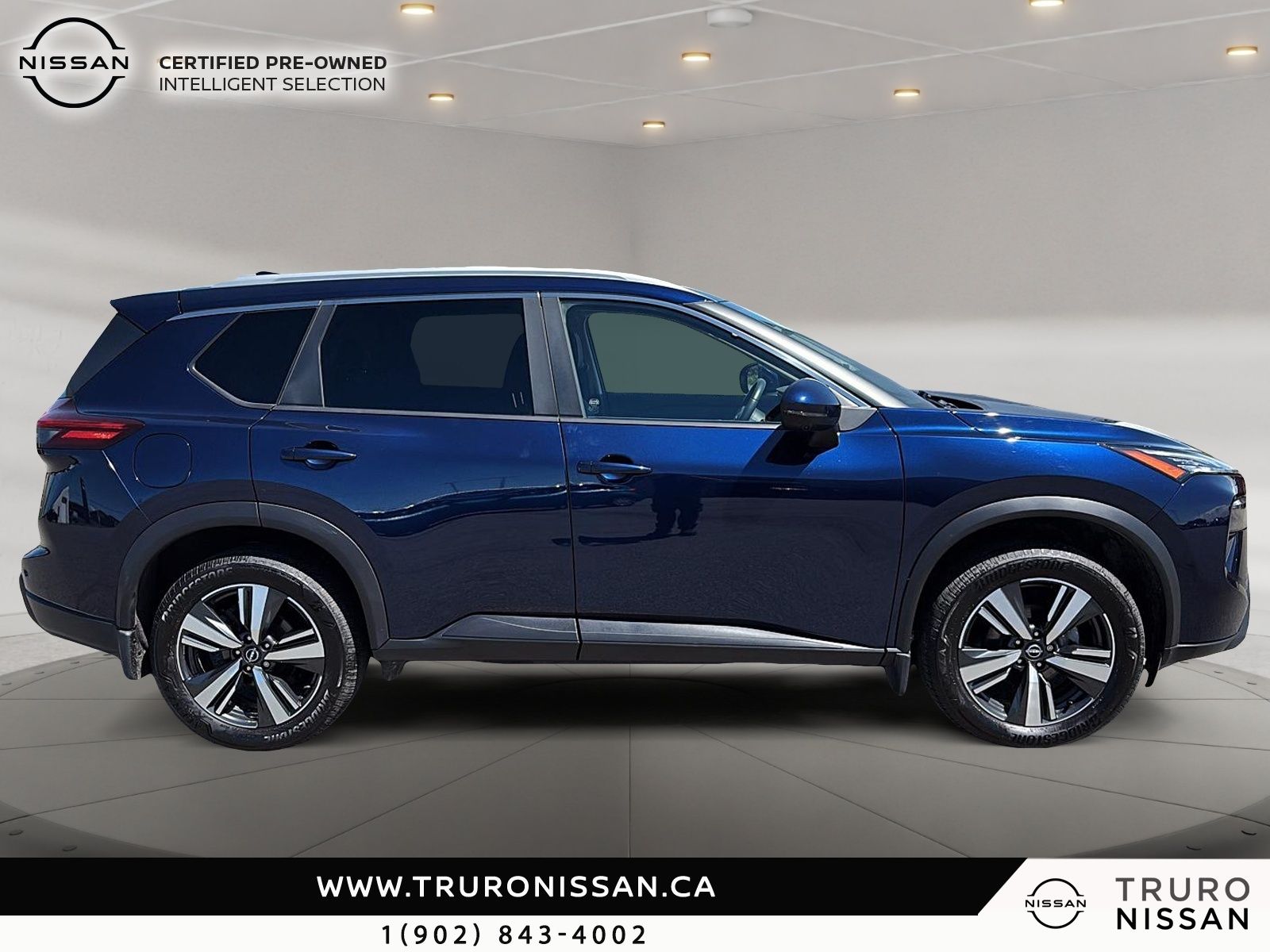 Photo 2024 Nissan Rogue SV Moonroof #8