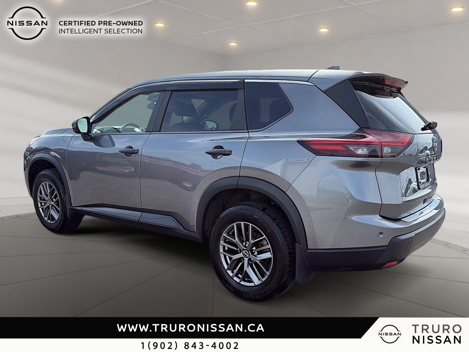 Photo 2024 Nissan Rogue S #5