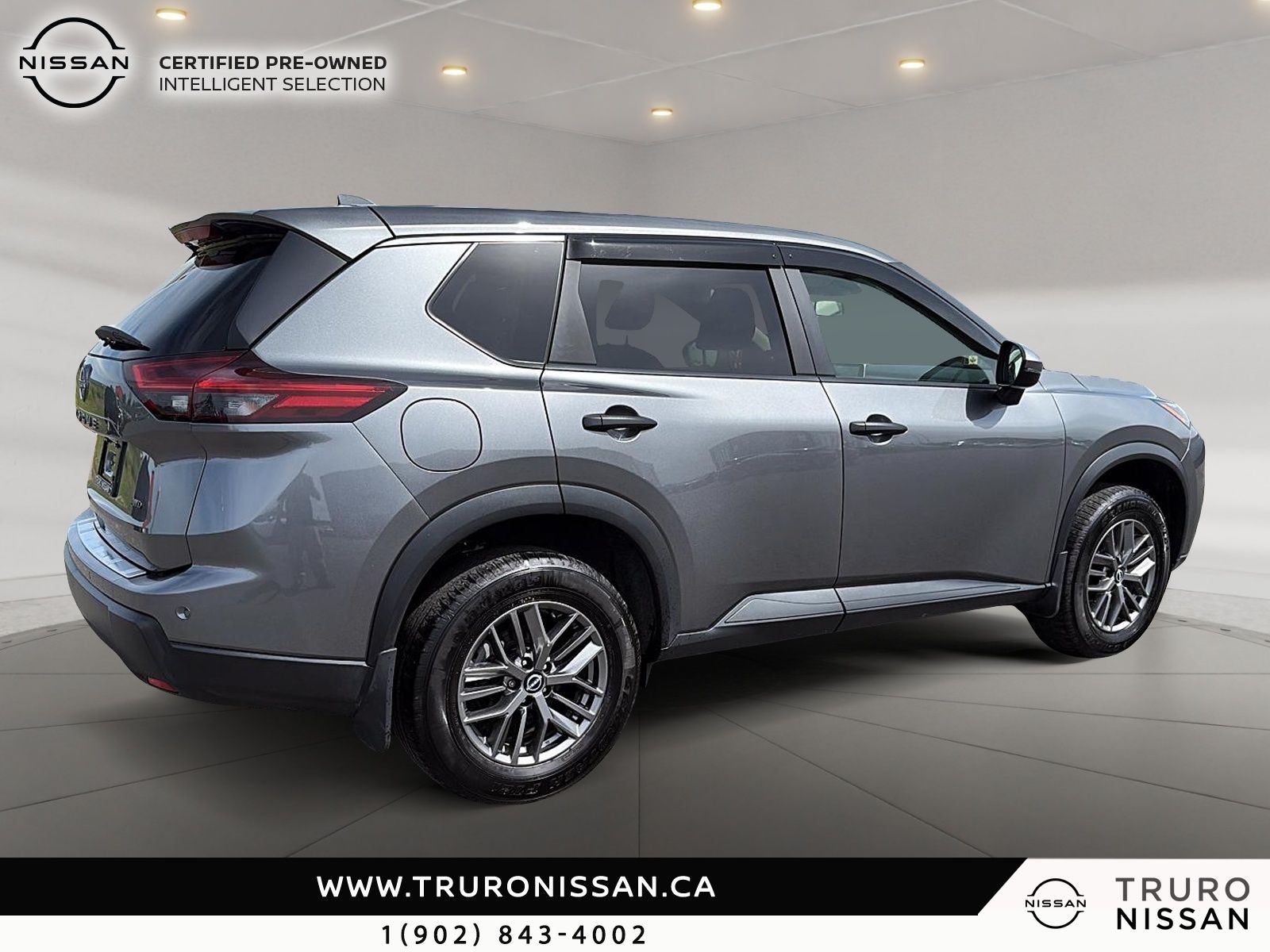 Photo 2024 Nissan Rogue S #6