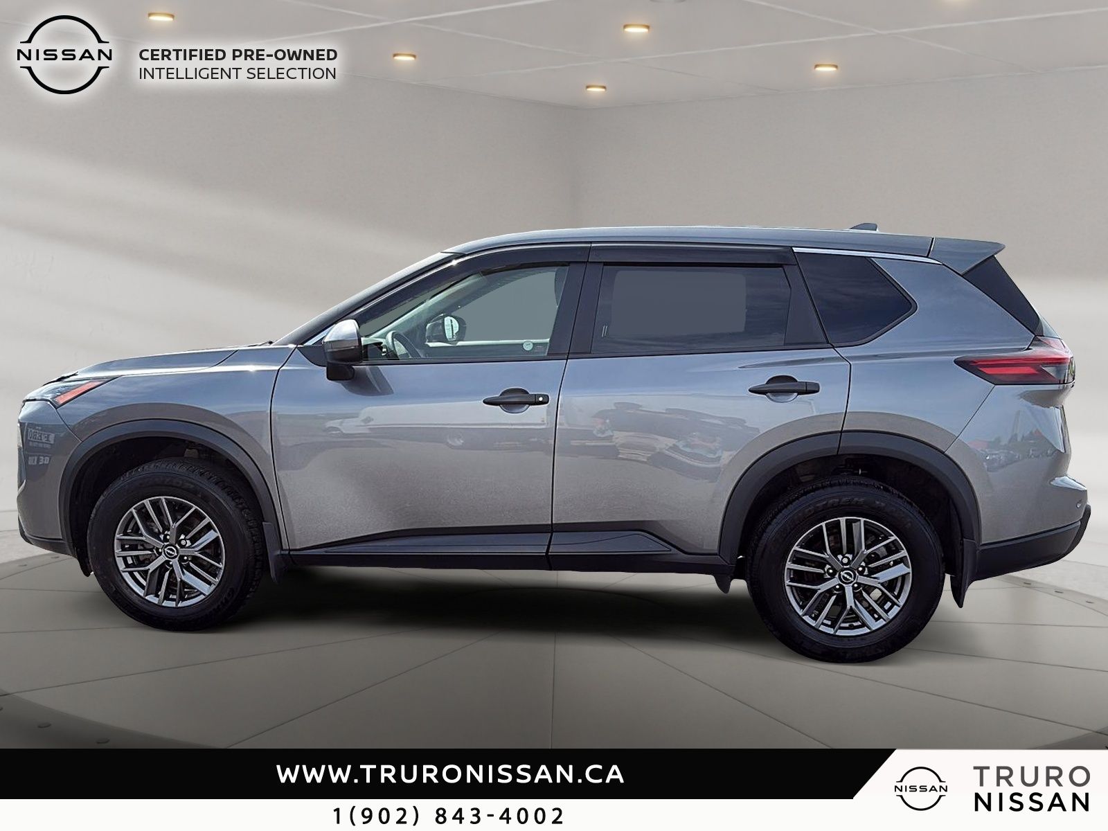 Photo 2024 Nissan Rogue S #7