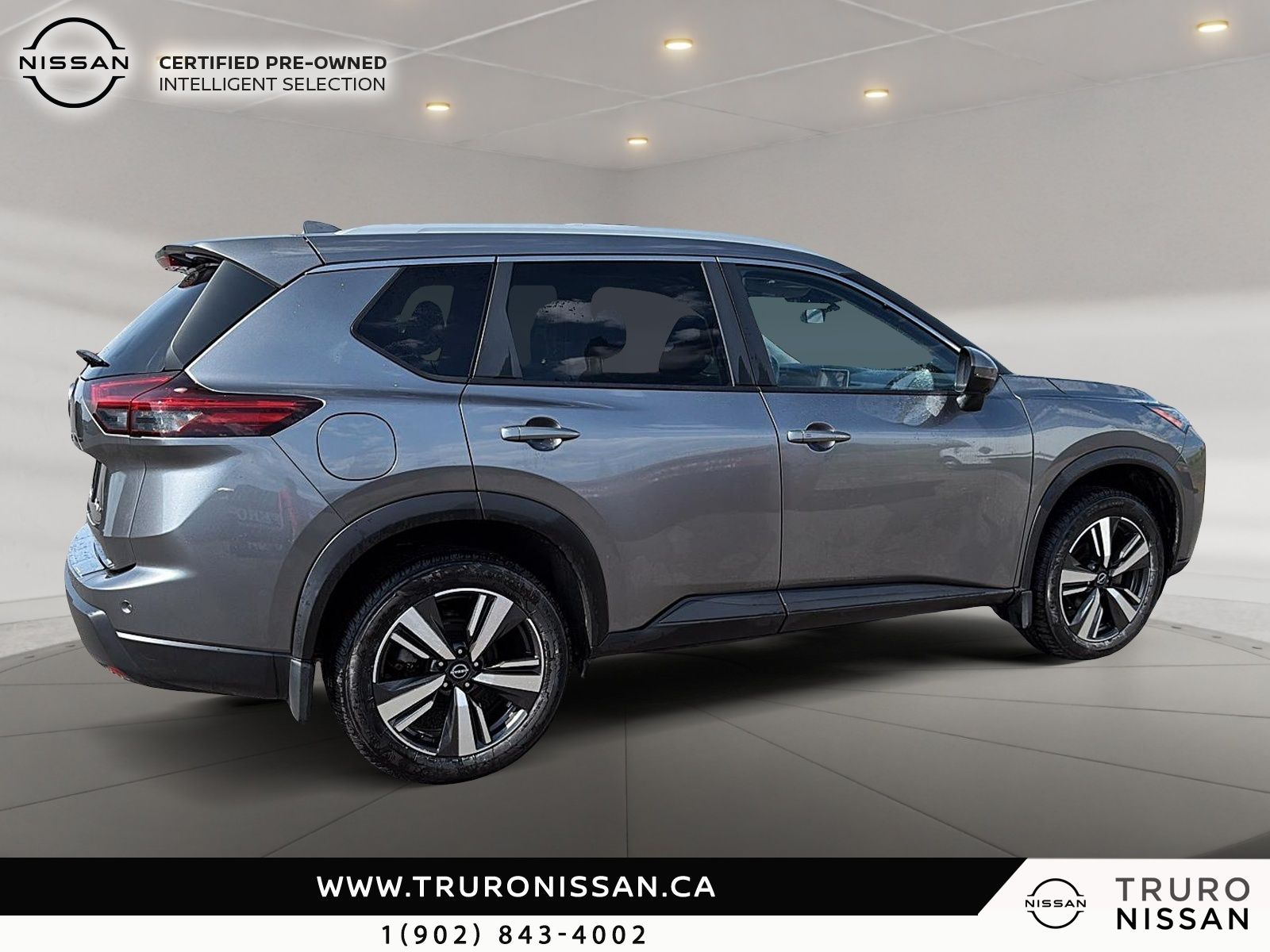 Photo 2024 Nissan Rogue SV Moonroof #6