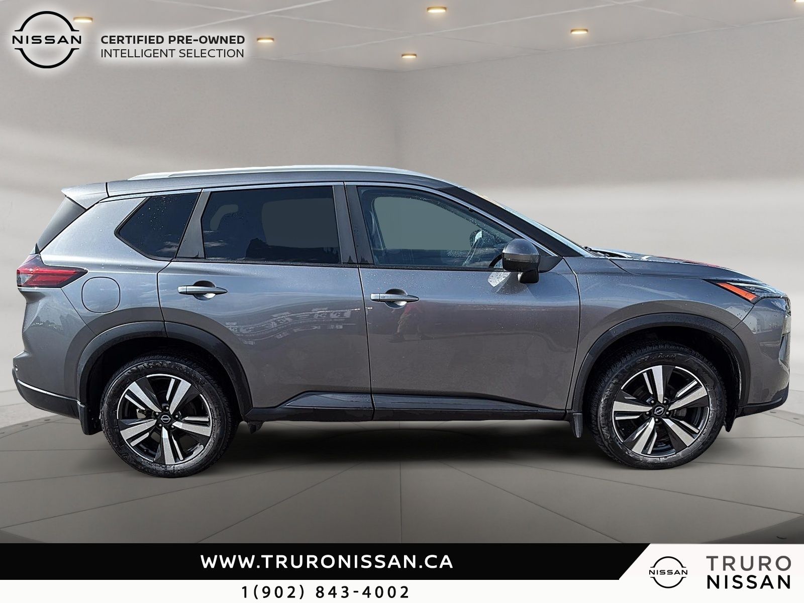 Photo 2024 Nissan Rogue SV Moonroof #8
