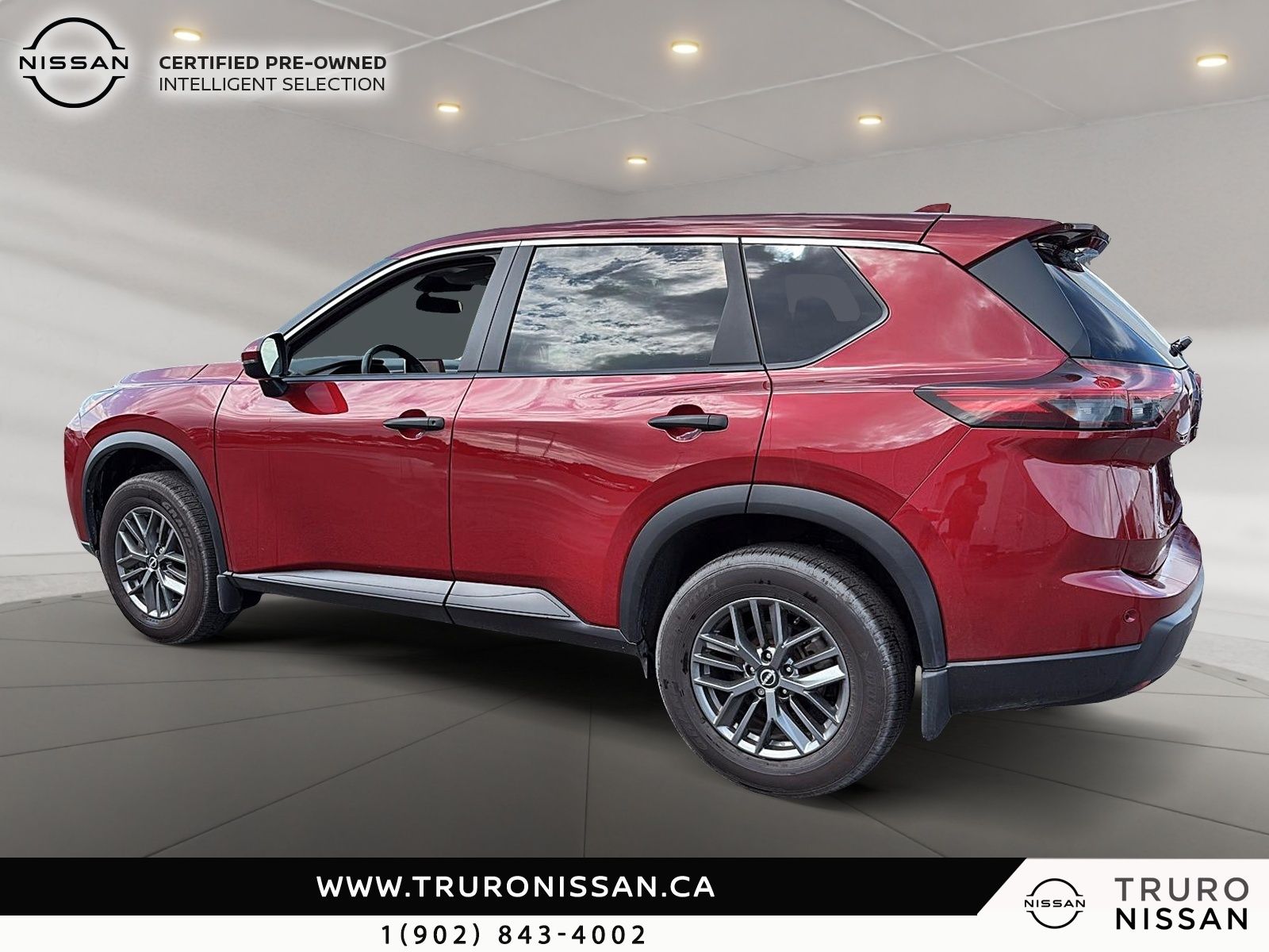 Photo 2024 Nissan Rogue S #5